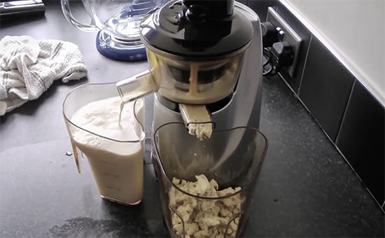 lait amande Omega VRT402